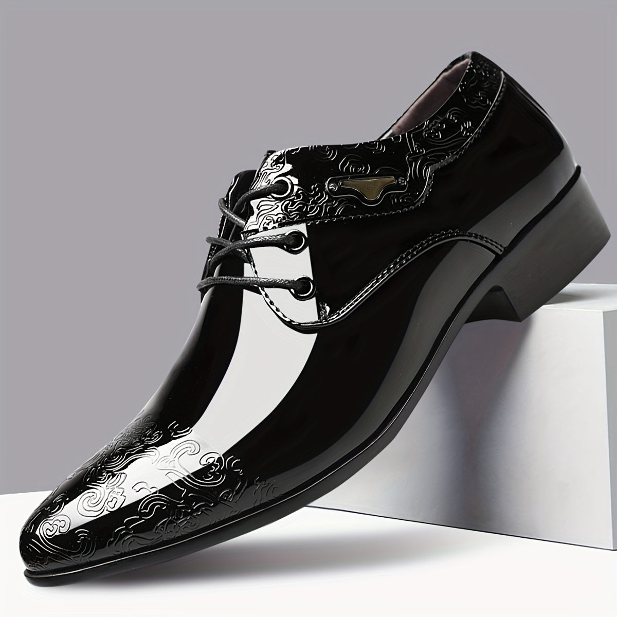 Elegant Men's Glossy Derby Shoes - Striped Lace-Up Dress Footwear with Comfortable Rubber Sole for Formal Occasions
