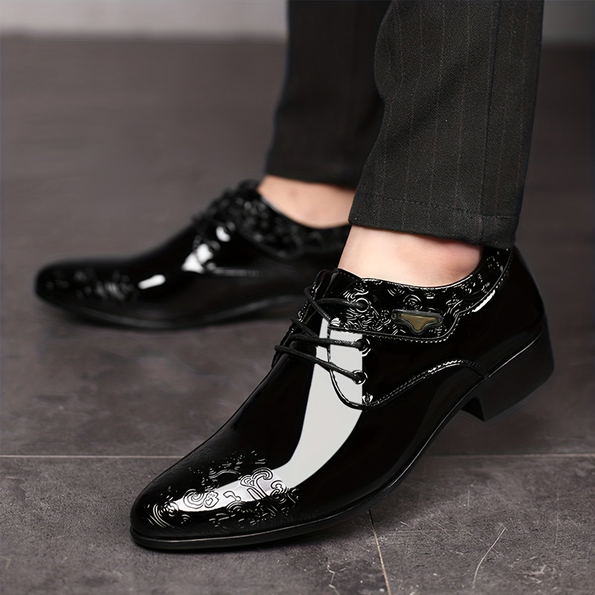Elegant Men's Glossy Derby Shoes - Striped Lace-Up Dress Footwear with Comfortable Rubber Sole for Formal Occasions